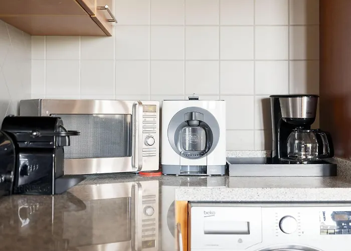 Lägenhet Terrace With Pool By Homing