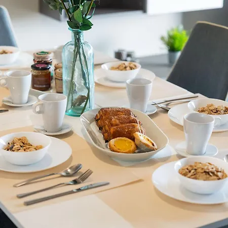 Apartamento Terrace With Pool By Homing Lagos